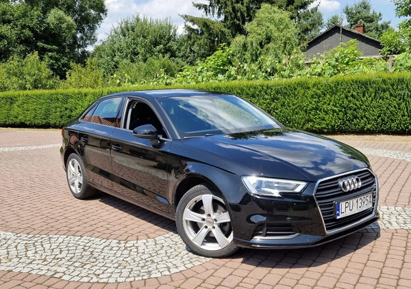 Audi A3 cena 67777 przebieg: 135000, rok produkcji 2017 z Chorzele małe 232